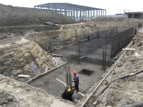 DN150口徑的可承壓16公斤的橡膠避震喉,工況:過水和油